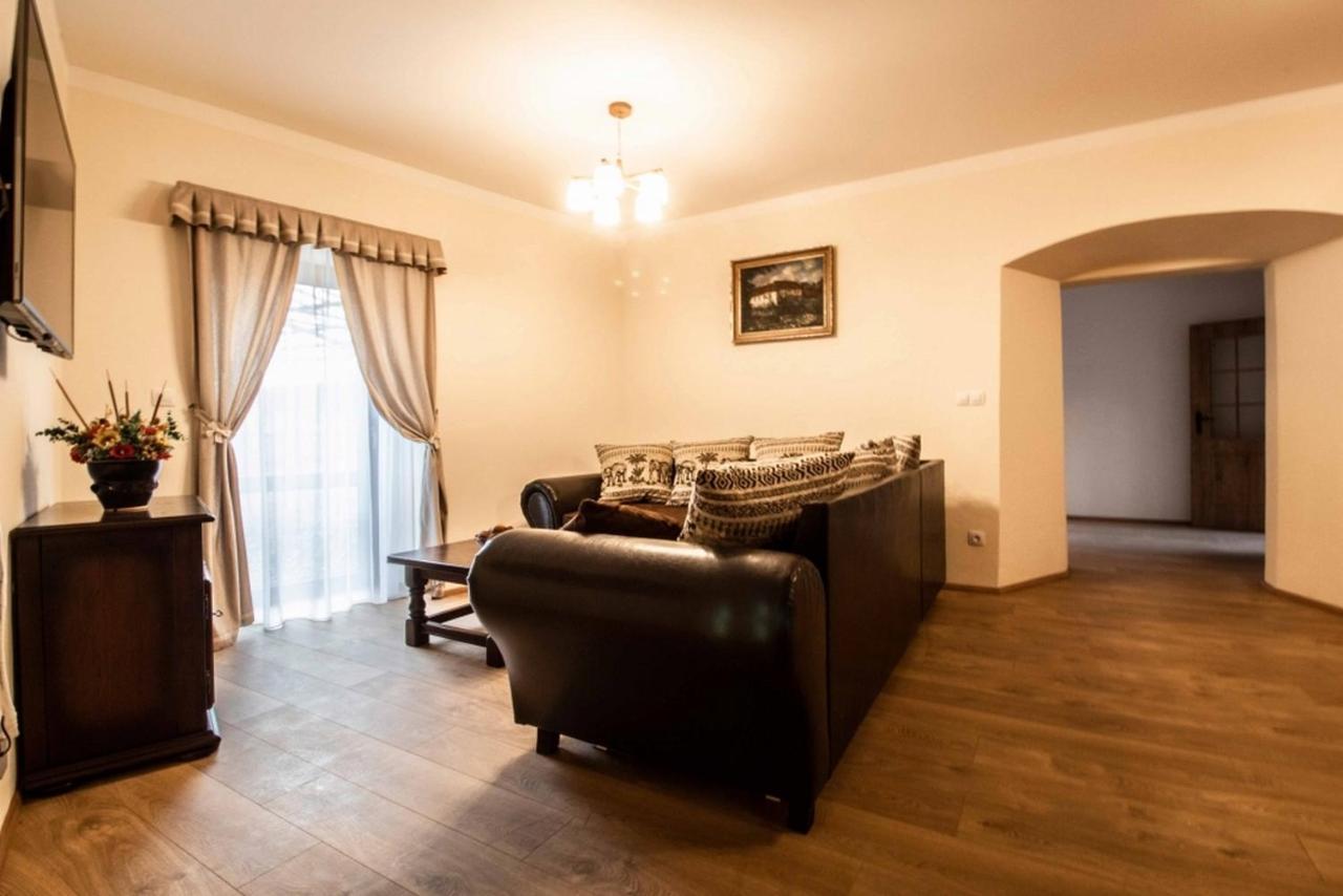 Residence Tvrz Skocice Luaran gambar