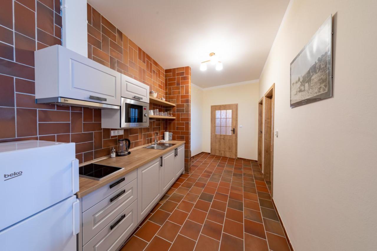 Residence Tvrz Skocice Luaran gambar